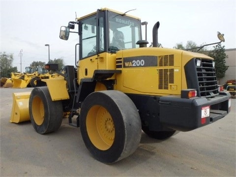  Komatsu WA200 seminueva Ref.: 1399671356771997 No. 4