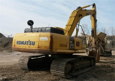 KOMATSU PC300 de medio uso en venta Ref.: 1400721102371828 No. 3