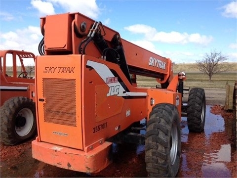 Manipulador Telescopico Sky Trak 8042