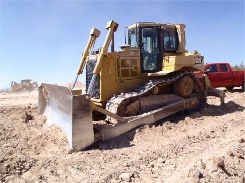 Dozers/tracks Caterpillar D6T