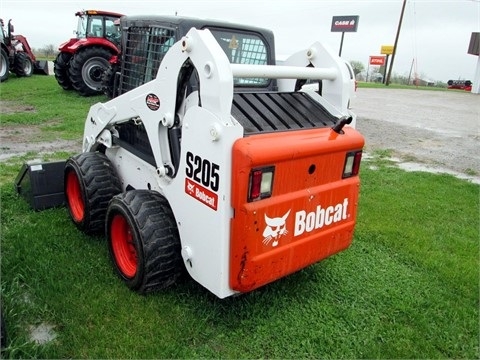  Bobcat S205 de segunda mano en venta Ref.: 1401471781685635 No. 3