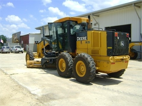  Deere 772D en venta Ref.: 1401817993948662 No. 3