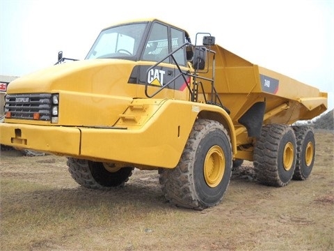 Off Road Truck Caterpillar 740