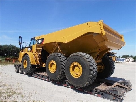 Off Road Truck Caterpillar 740