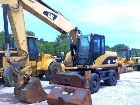 Excavadora Sobre Ruedas Caterpillar M318D