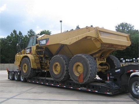 Off Road Truck Caterpillar 740B