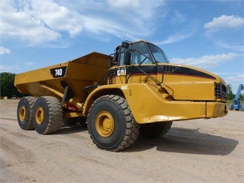 Off Road Truck Caterpillar 740