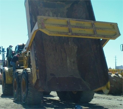 Off Road Truck Caterpillar 740