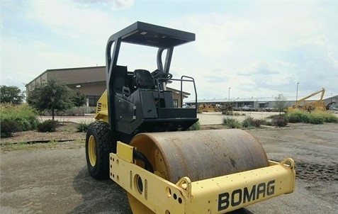  Bomag BW177D-3 seminueva en venta Ref.: 1402147514910105 No. 2