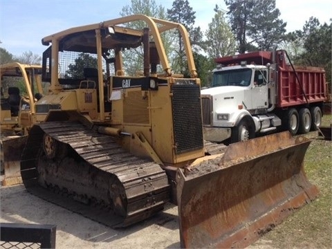 Dozers/tracks Caterpillar D5M