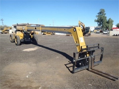 Manipulador Telescopico Caterpillar TL943