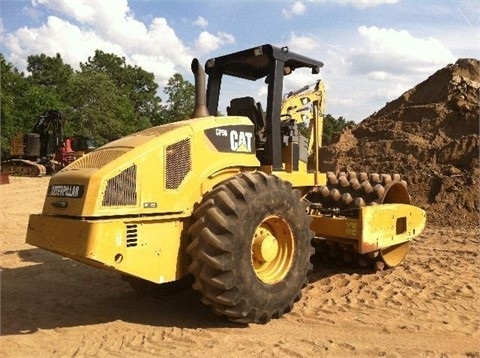 COMPACTORAS CATERPILLAR CP56 seminueva en perfecto estado Ref.: 1402501839732443 No. 2