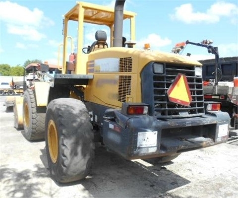 Cargadoras Sobre Ruedas Komatsu WA200