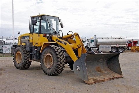  Komatsu WA200 de importacion a la venta Ref.: 1402513750915013 No. 3