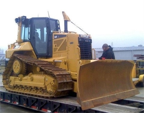 Dozers/tracks Caterpillar D6N