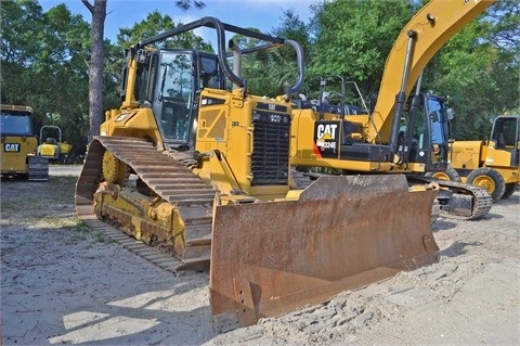 Dozers/tracks Caterpillar D6N