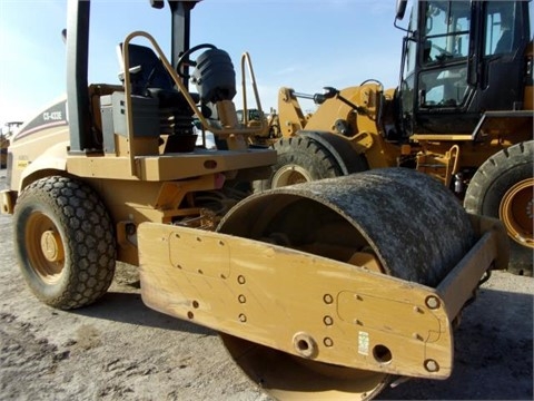 Vibratory Compactors Caterpillar CS-433E