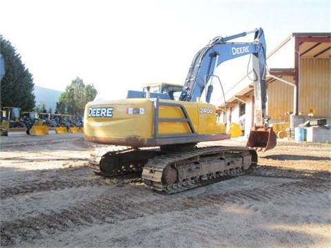  Deere 240D seminueva Ref.: 1402607725947183 No. 3