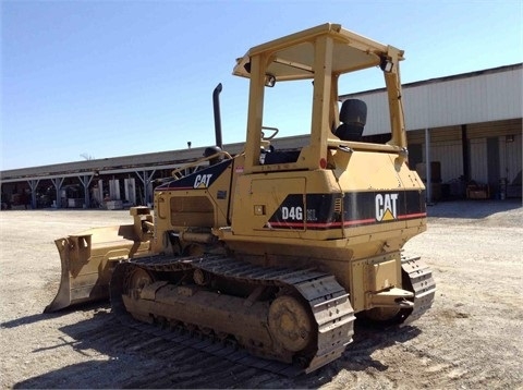  Caterpillar D4G de segunda mano en venta Ref.: 1402945822152284 No. 4