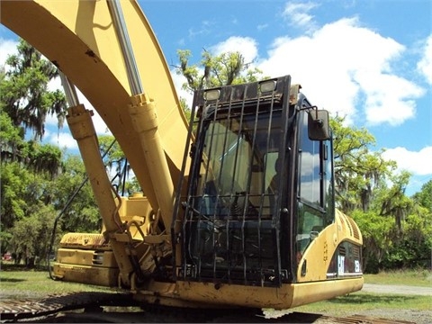 Hydraulic Excavator Caterpillar 325DL