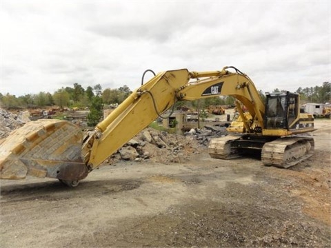 Caterpillar 330BL seminueva en venta Ref.: 1403313950933456 No. 2