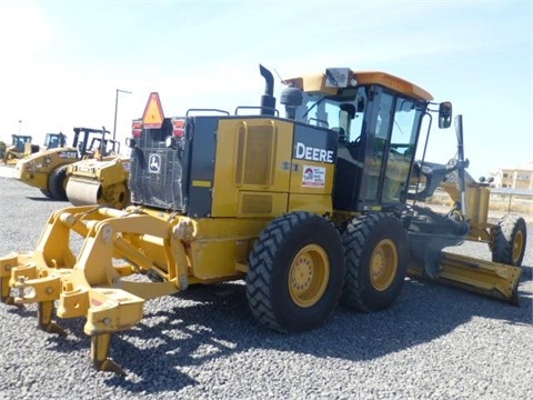 DEERE 770G usada a la venta Ref.: 1403573787578216 No. 2