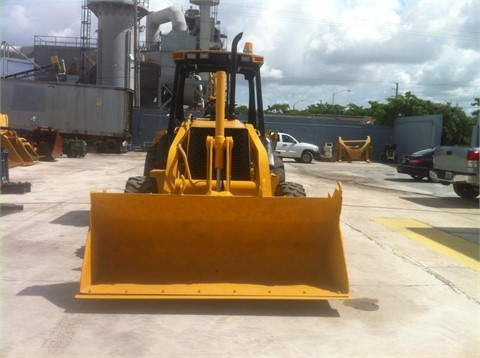 Deere 310 SE en buenas condiciones Ref.: 1403628667681290 No. 2