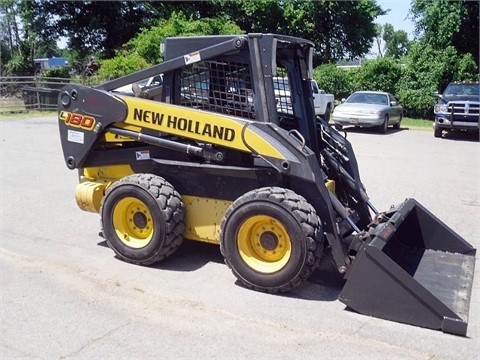 Minicargadores New Holland L180