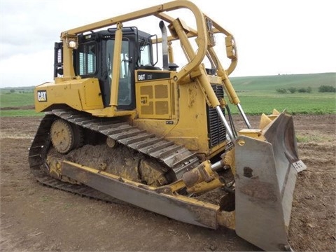 Dozers/tracks Caterpillar D6T