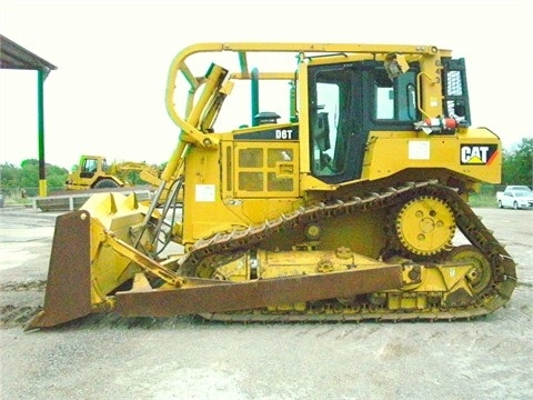 Caterpillar D6T  usada Ref.: 1403915578989889 No. 2