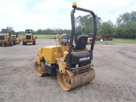 Caterpillar CB-224E en venta, usada Ref.: 1404260445543533 No. 4