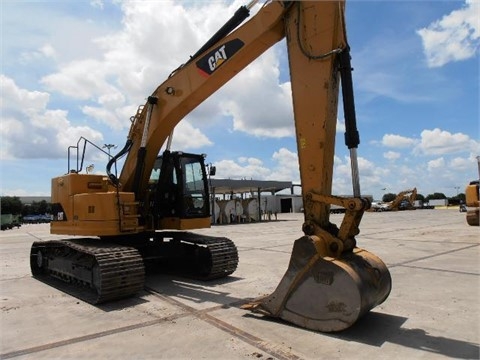 Caterpillar 328D de segunda mano a la venta Ref.: 1404350730227989 No. 3