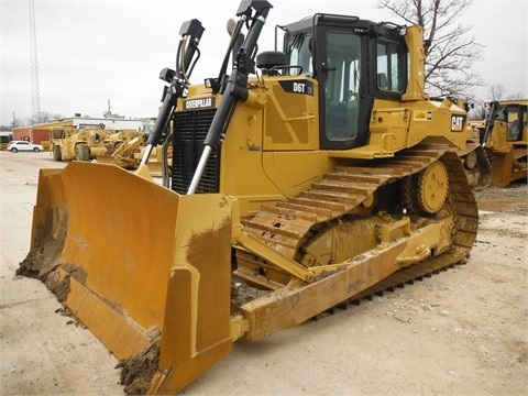 Dozers/tracks Caterpillar D6T