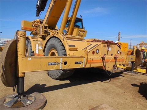 Gruas Grove RT880E