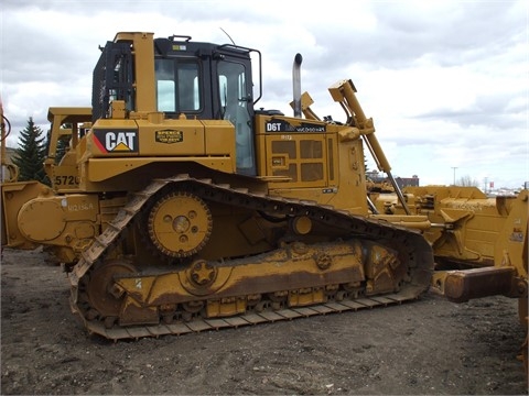 Dozers/tracks Caterpillar D6T