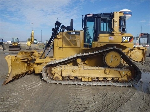 Caterpillar D6T de segunda mano a la venta Ref.: 1404847019087240 No. 2