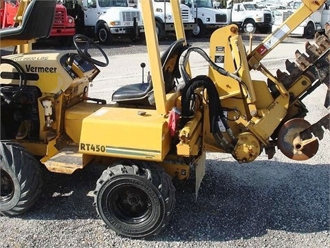 Trencher Vermeer RT450