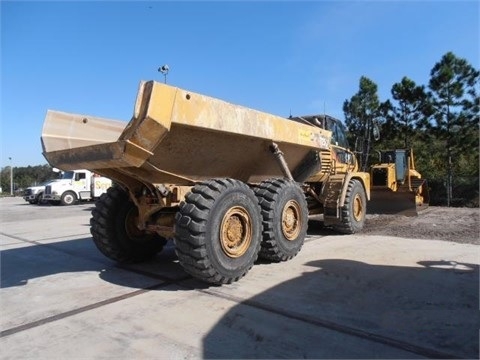 Off Road Truck Caterpillar 725