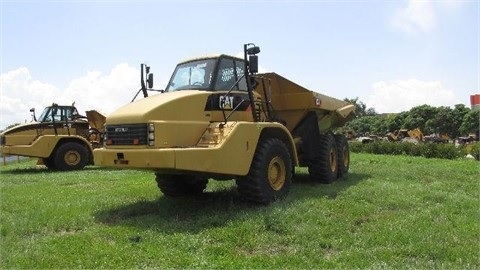 Off Road Truck Caterpillar 735