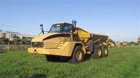 Off Road Truck Caterpillar 735