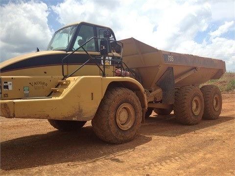 Off Road Truck Caterpillar 735