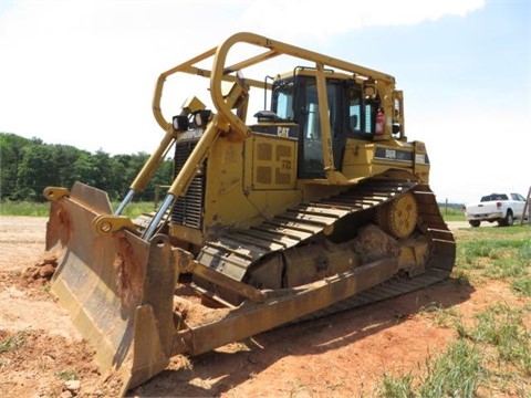 Dozers/tracks Caterpillar D6R