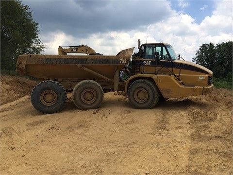 Caterpillar 735 de medio uso en venta Ref.: 1405439693590565 No. 3