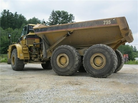 Caterpillar 735 seminueva en perfecto estado Ref.: 1405442198422896 No. 2