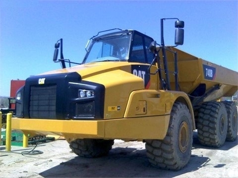 Off Road Truck Caterpillar 740