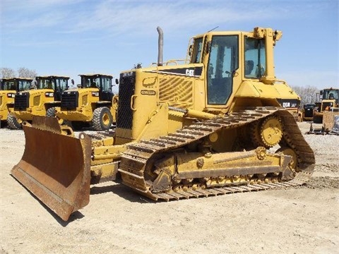 Dozers/tracks Caterpillar D6N