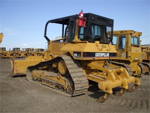 Tractor sobre oruga Caterpillar en venta de segunda mano Ref.: 1405638839615579 No. 2