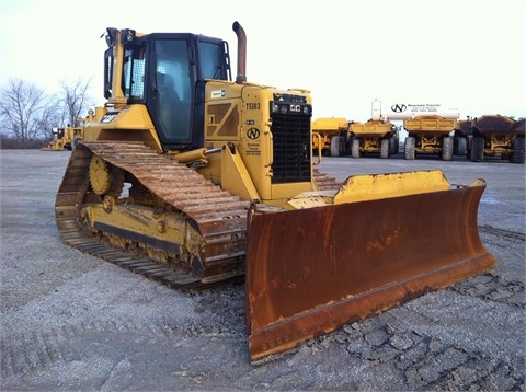 Dozers/tracks Caterpillar D6N