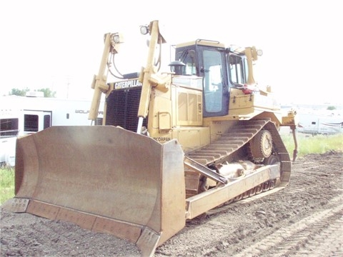 Caterpillar D7R de medio uso en venta en Perú - remate Ref.: 1405971625464842 No. 4