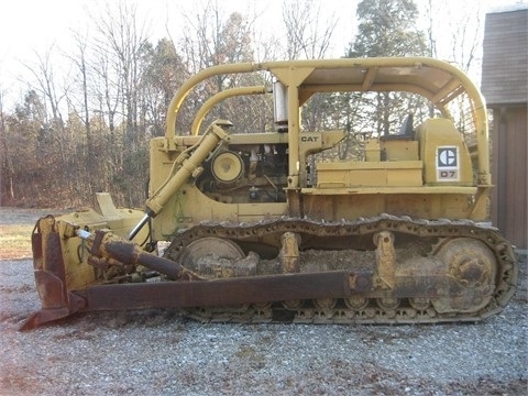 Dozers/tracks Caterpillar D7E